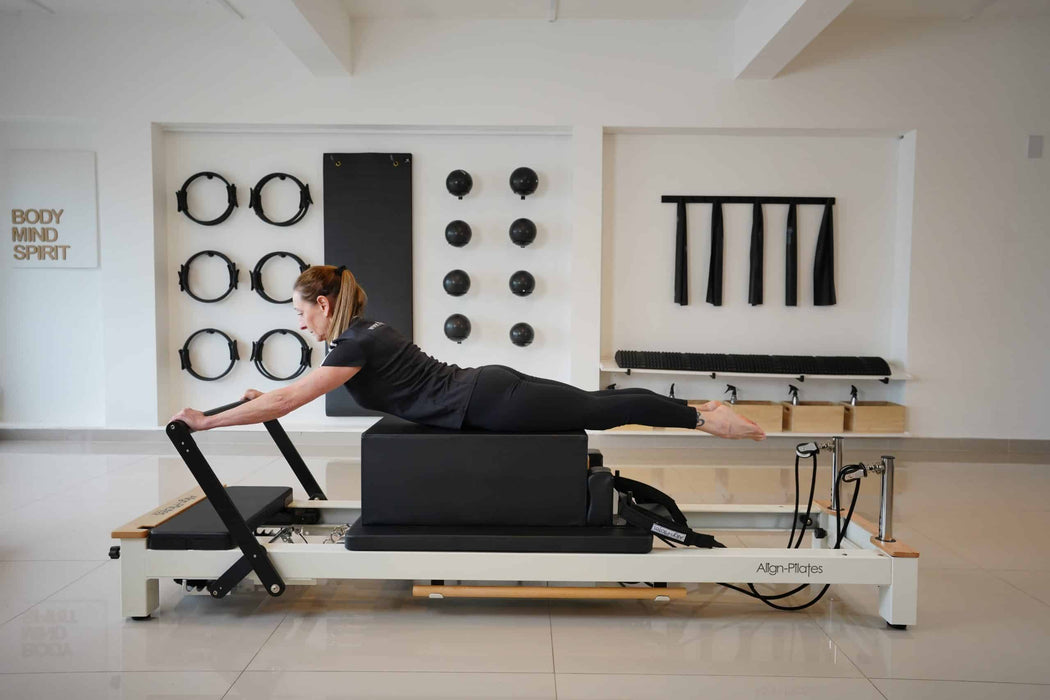 C8-S Pro Pilates Reformer