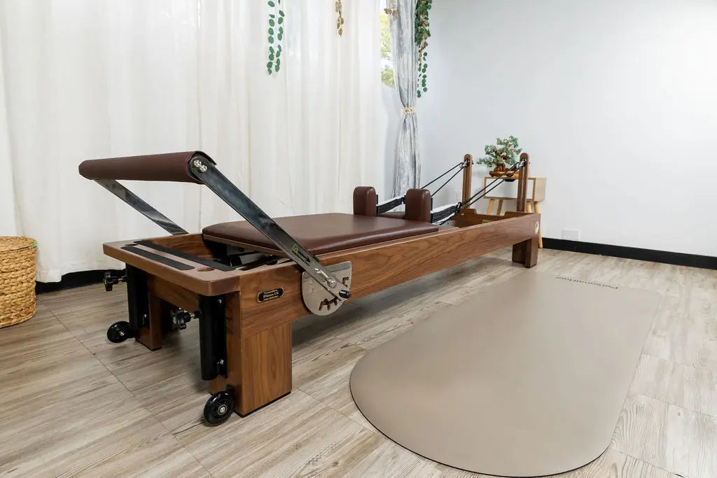 Nano La Force Plus - Premium Walnut Studio Reformer - RE027 Personal Hour