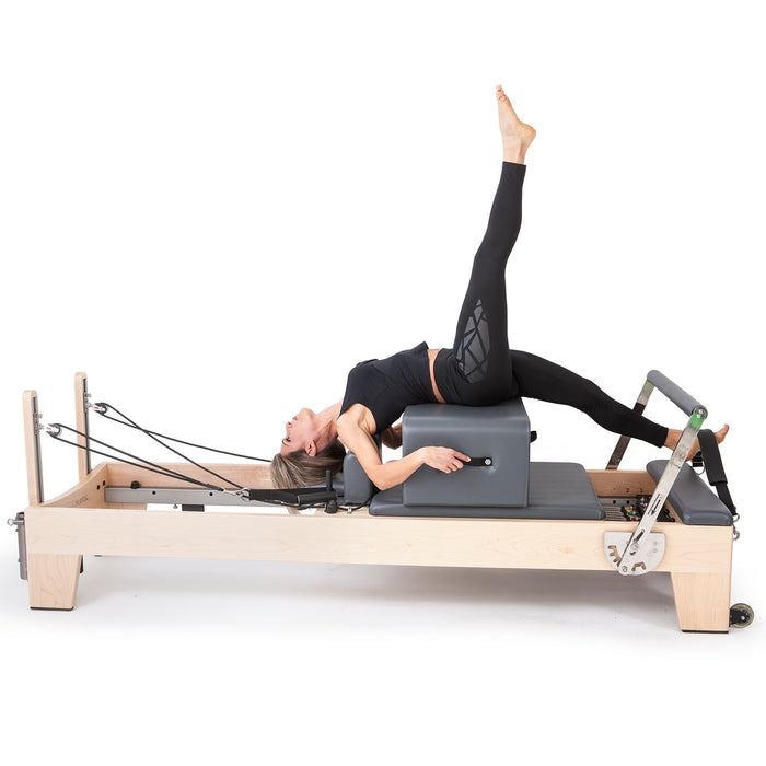 Elina Pilates Elite Reformer Bundle - exercise demonstration view