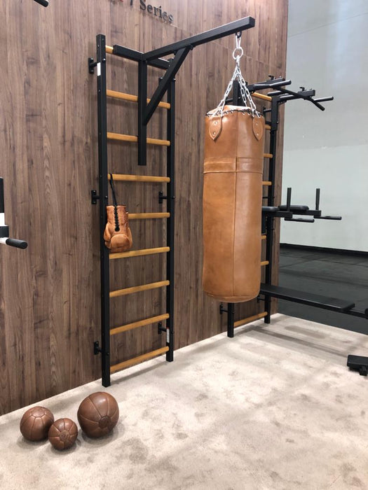 BenchK punching-bag holder in black – official view 3