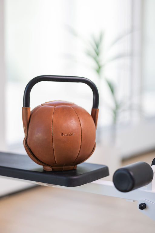 BenchK leather kettlebell – official view 1