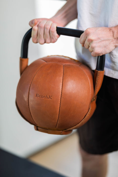 BenchK leather kettlebell – official view 8