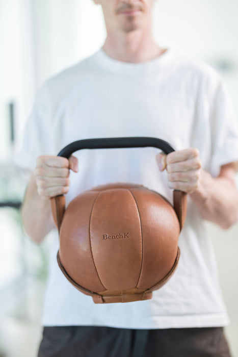BenchK leather kettlebell – official view 10