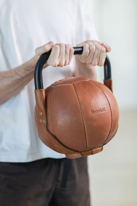 BenchK leather kettlebell – official view 12