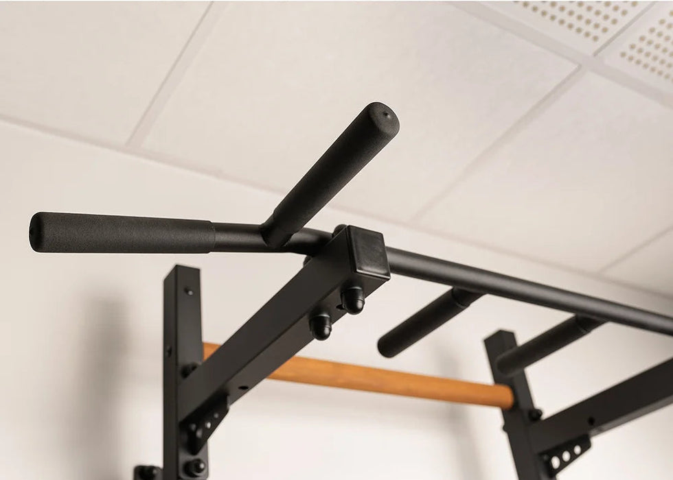 BenchK PB2 steel pull-up bar in black – official view 3