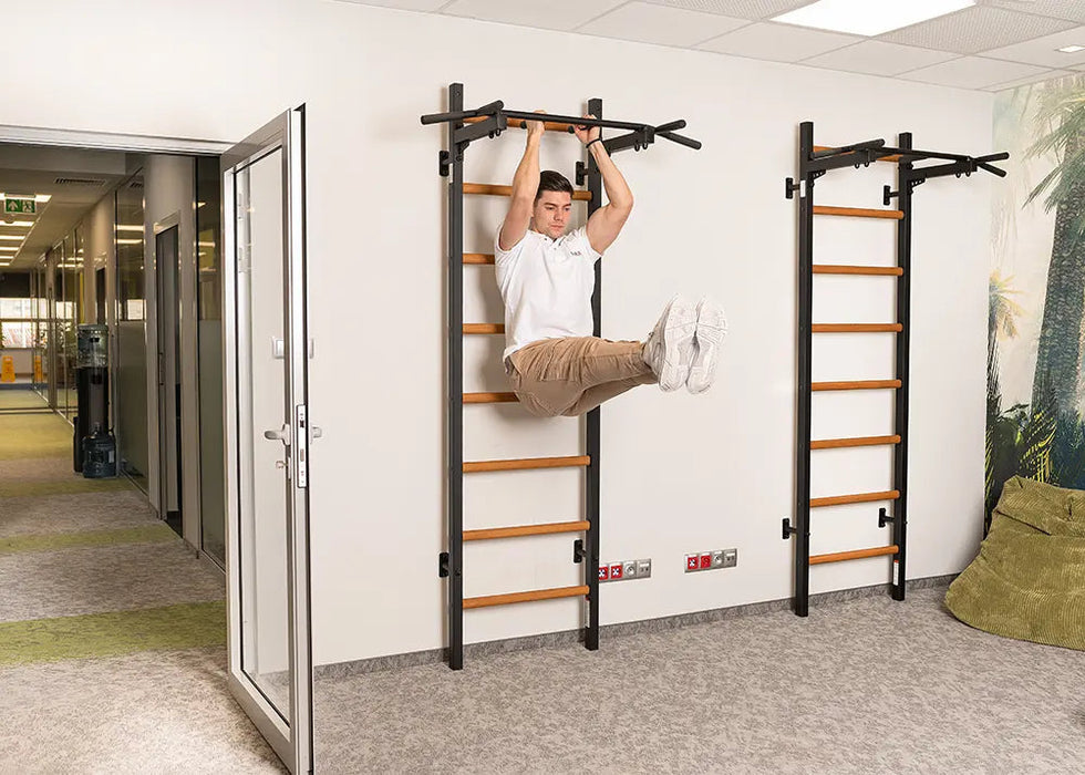BenchK PB2 steel pull-up bar in black – official view 6