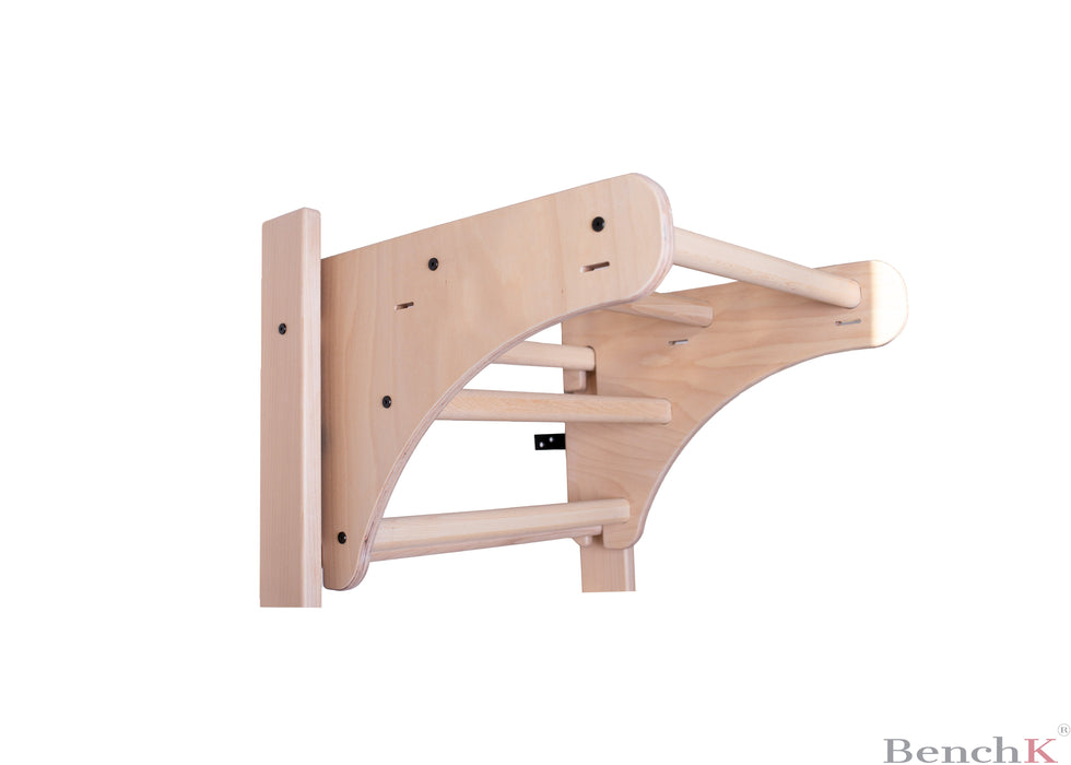 BenchK PB204 light beech pull-up bar close-up