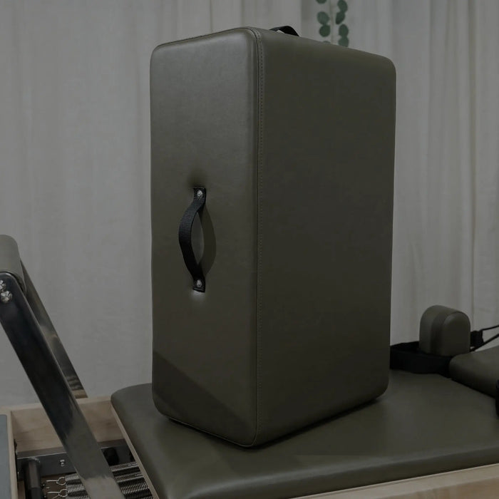 Nano Elite 2.0 - Large Premium Studio Pilates Reformer - RE00526 Personal Hour