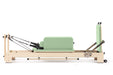 Elina Pilates Lignum Reformer - Green upholstery